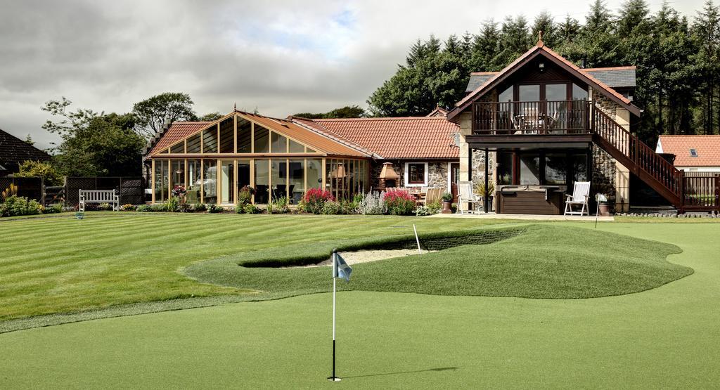 Hawkswood House And The Roundel Villa Peat Inn Room photo
