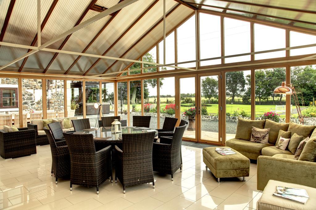 Hawkswood House And The Roundel Villa Peat Inn Room photo
